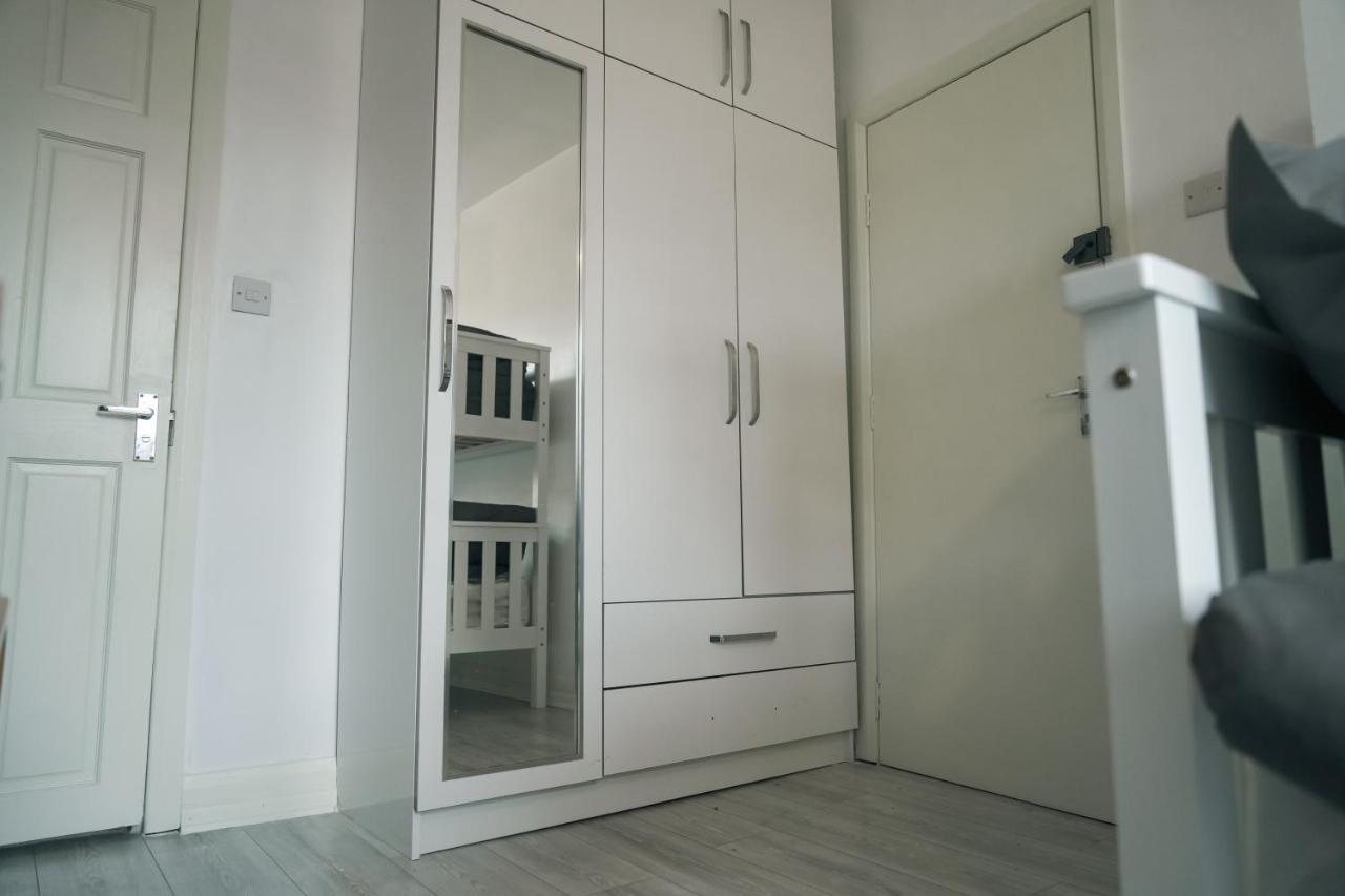 Heart Of Camden Apartment London Bagian luar foto